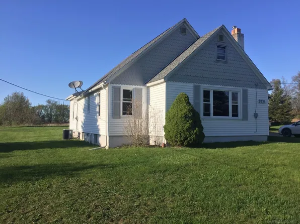 3831 N Baird St, Carsonville, MI 48419