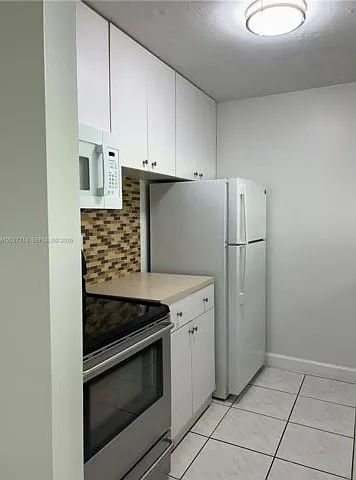 Peppermill Kendale Lk West — Photo 4