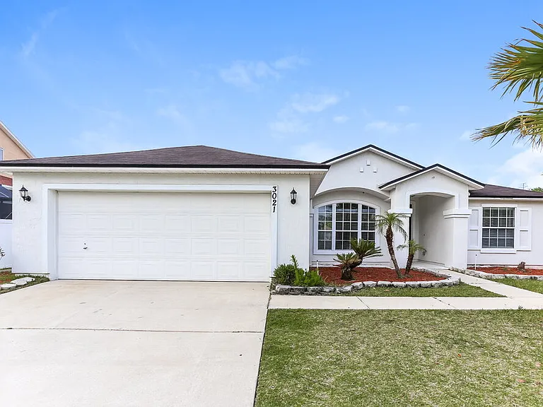 3021 Captiva Bluff Cir — Photo 1