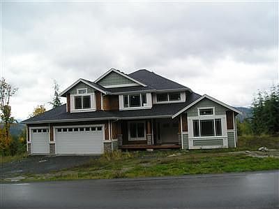1st image of 4715 203rd Ave NE