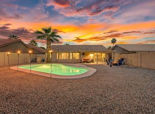 700 S Pineview Dr, Chandler, AZ 85226