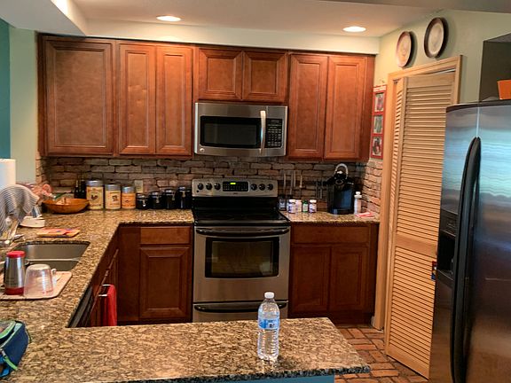 2nd image of 5031 SE 128th Ave