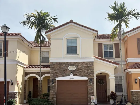 12444 Emerald Creek Ct, Plantation, FL 33325