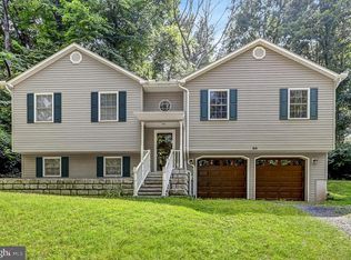 80 Crossway Ln, Linden, VA 22642