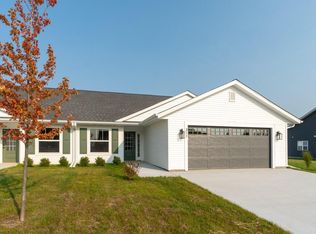 311 Linden Ln, Delavan, WI 53115
