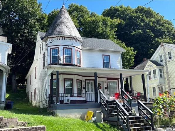 219 S Main St #221, Bangor, PA 18013