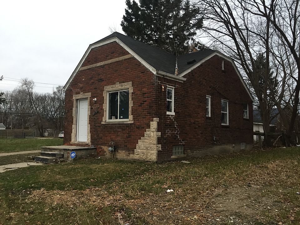 2nd image of 13019 Maiden St