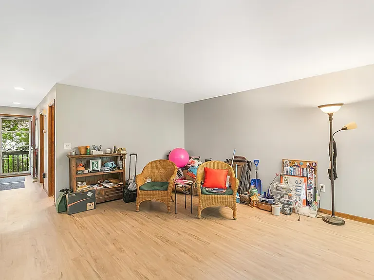 4 Clergy Cir — Photo 31
