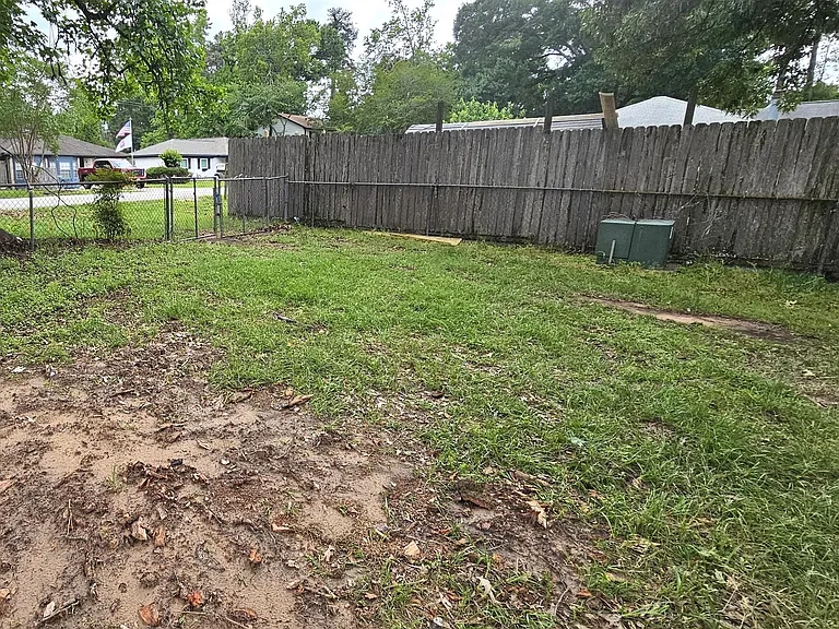 3303 Roaming Woods Ln — Photo 20