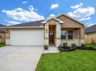 2110 Cherryvale Dr, Tomball, TX 77375