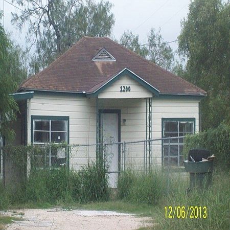 1st image of 1200 N 1st St