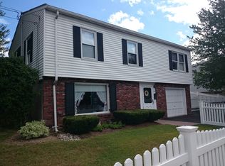 135 Northdale Rd, West Roxbury, MA 02132