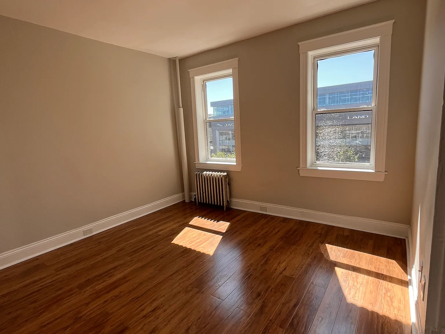 Studio, 1500 sqft, $2,200 — Photo 1