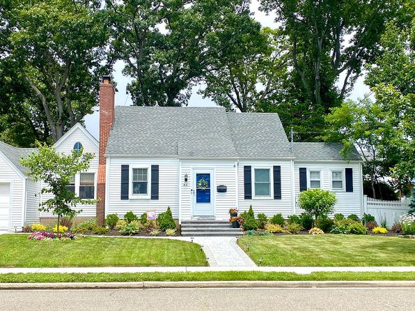 45 Sycamore St