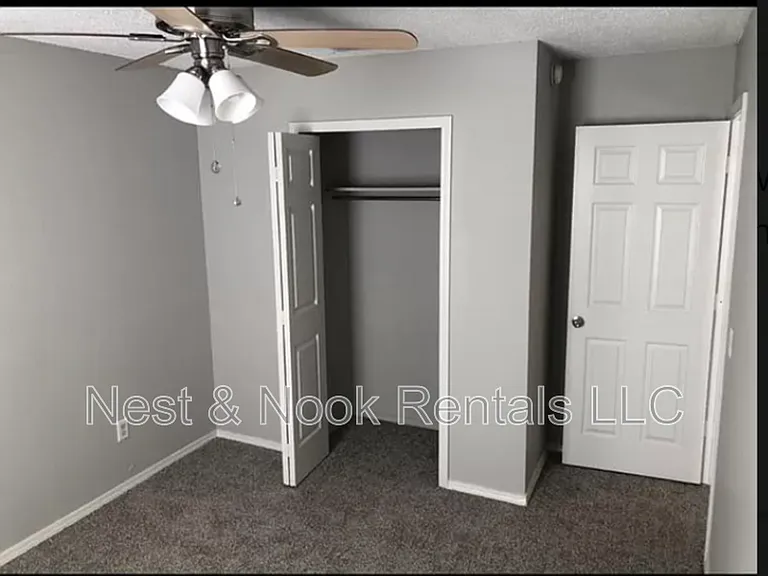 3000 W Houston Pl — Photo 3