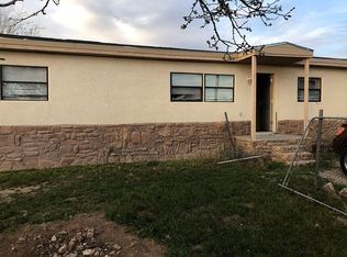 310 N Happy Valley Rd, Carlsbad, NM 88220