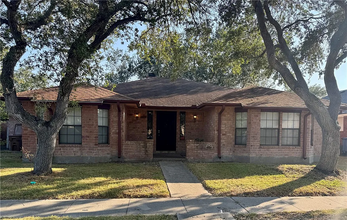 3 bed, 1534 sqft, $1,950 — Photo 1