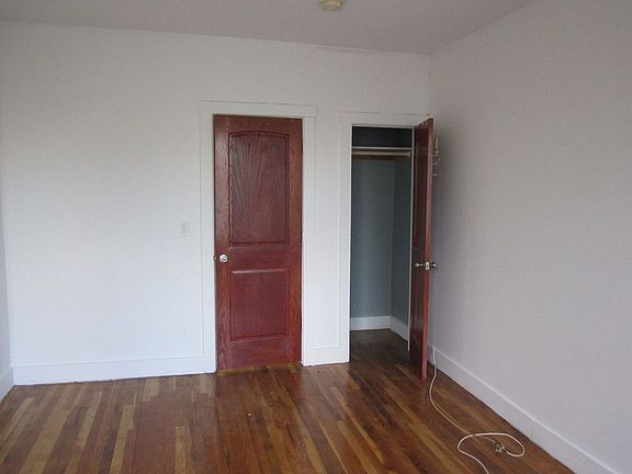 3rd image of 740 Myrtle Ave #C2