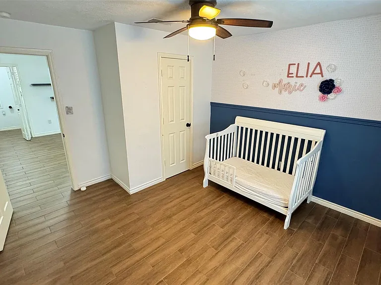 221 Hyta St — Photo 27