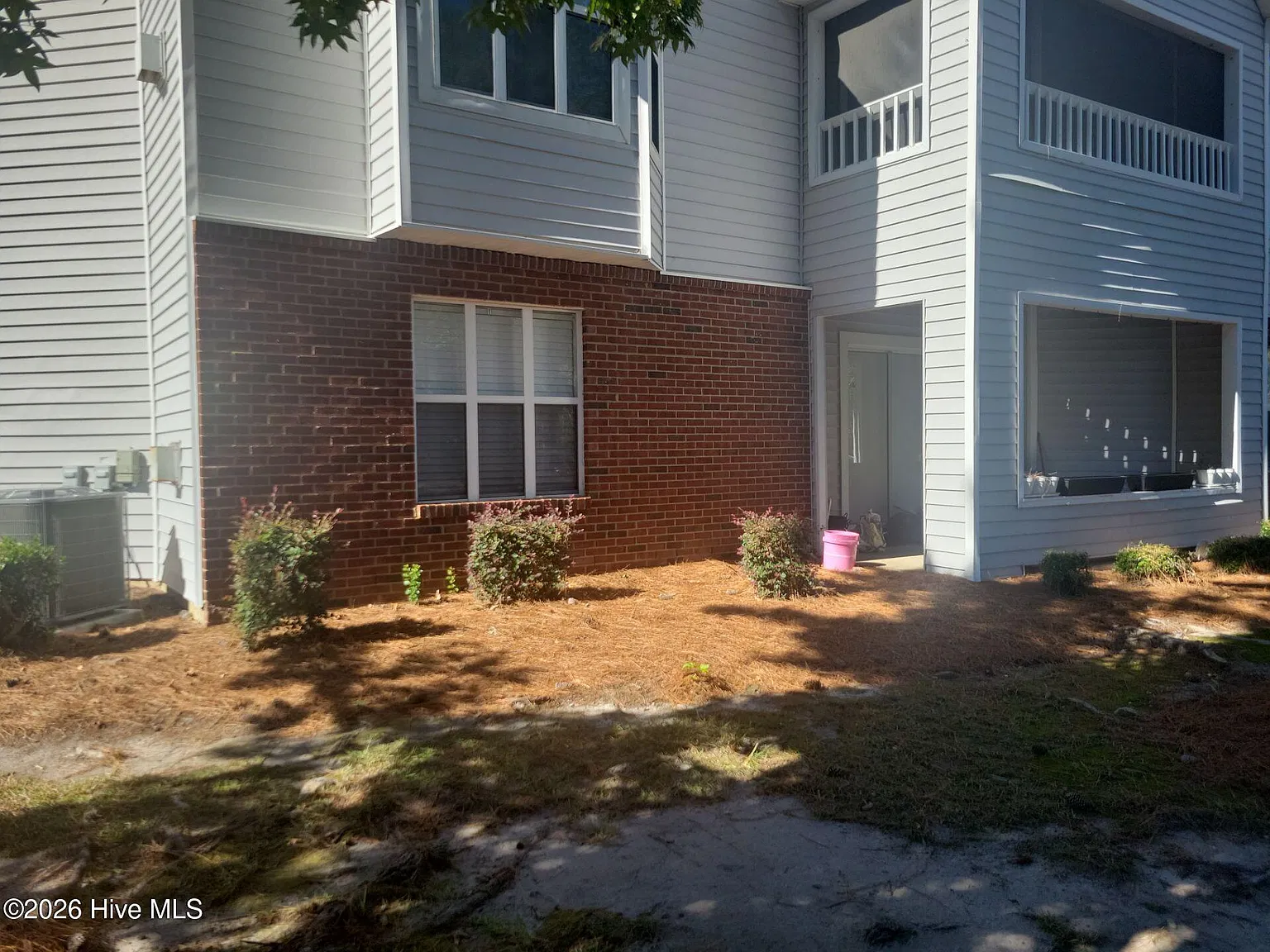 2 bed, 2.0 bath, $1,300 — Photo 3