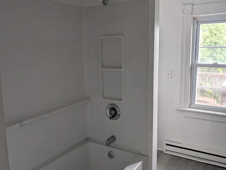 112 Feldspar Ave #3 — Photo 4