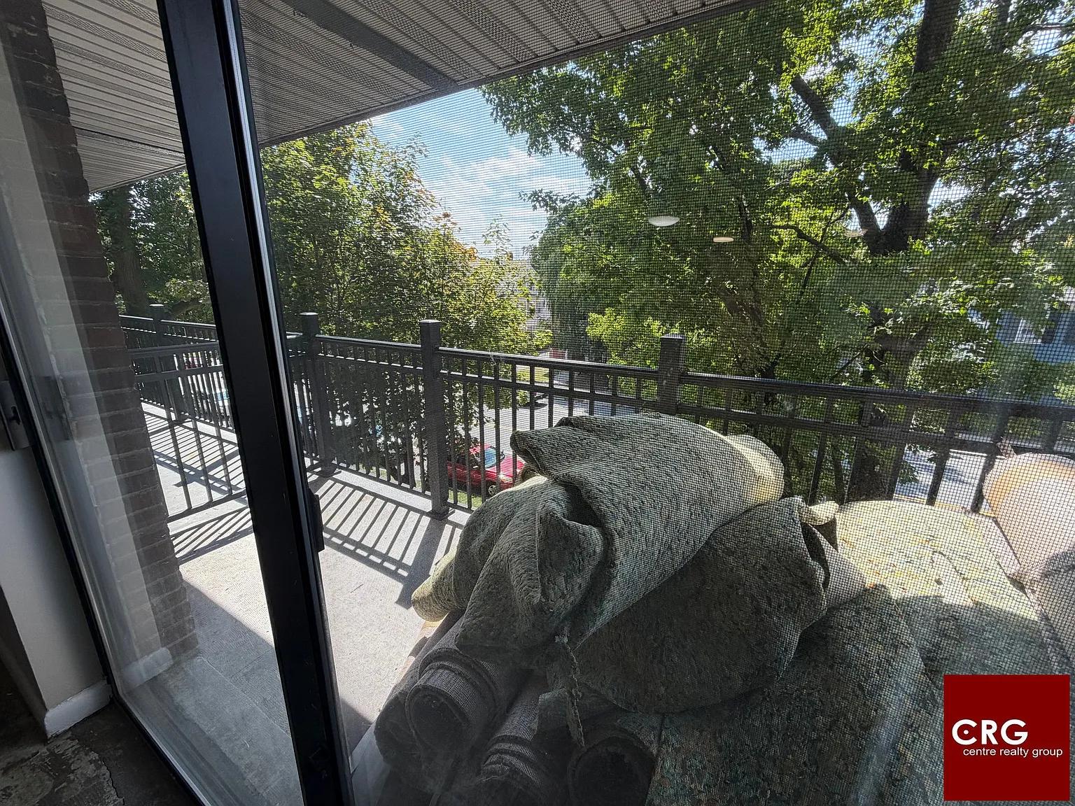 2 bed, 1.0 bath, $2,270 — Photo 3
