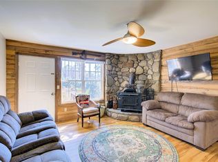 110 Kami Rd, Pickens, SC 29671