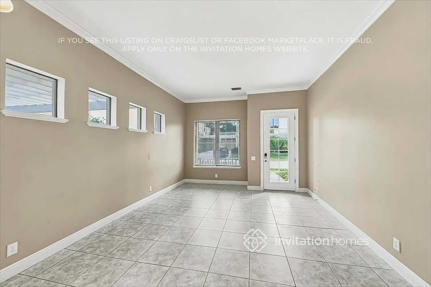 6260 Parmeron Ln Sarasota, FL 34231 — Photo 4