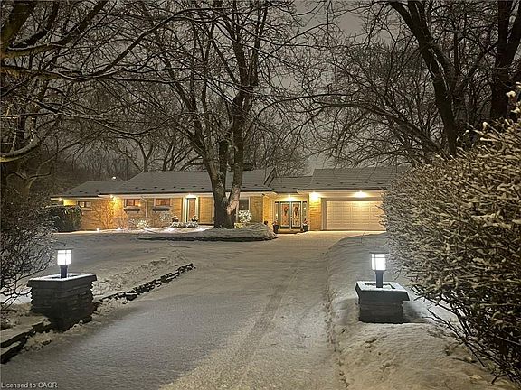 2nd image of 243 Lincoln Rd