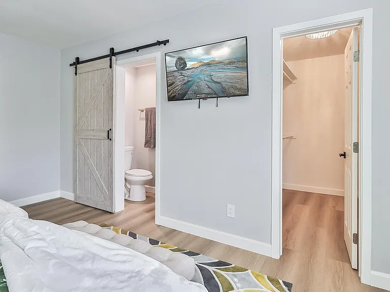 Master walk in closet