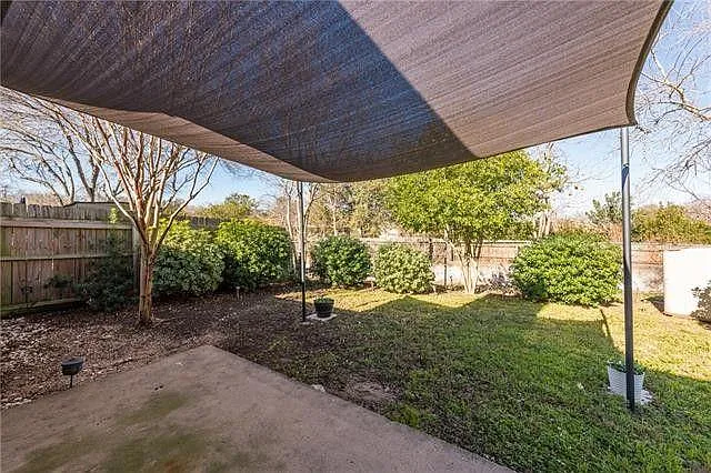 4902 Duval Rd — Photo 22