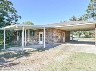 405 W Ray Fine Blvd, Roland, OK 74954