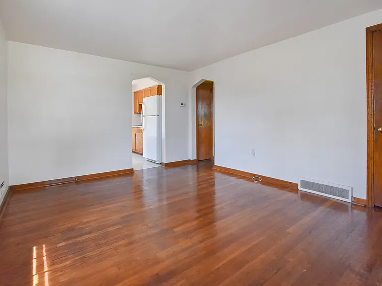 99 Convent Ave #1 — Photo 4