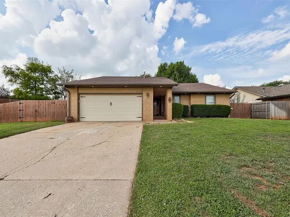 6712 Bayberry Dr, Oklahoma City, OK 73162