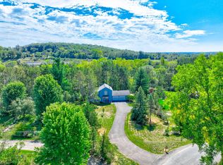 723 Glenna Dr, Hudson, WI 54016