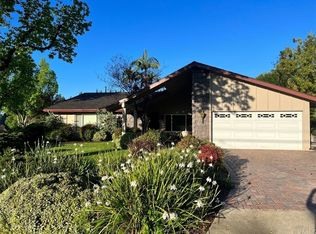 129 Marion Blvd, Fullerton, CA