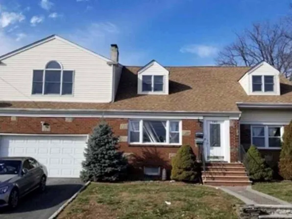 141 S Prospect Ave, Hackensack, NJ 07601