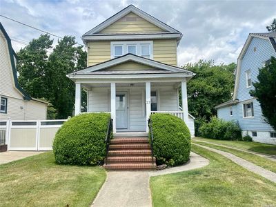 22 Pershing Avenue, Valley Stream, NY, 11581