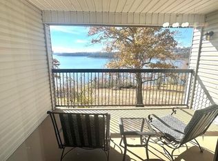 11863 State Highway 13 UNIT 315, Kimberling City, MO 65686
