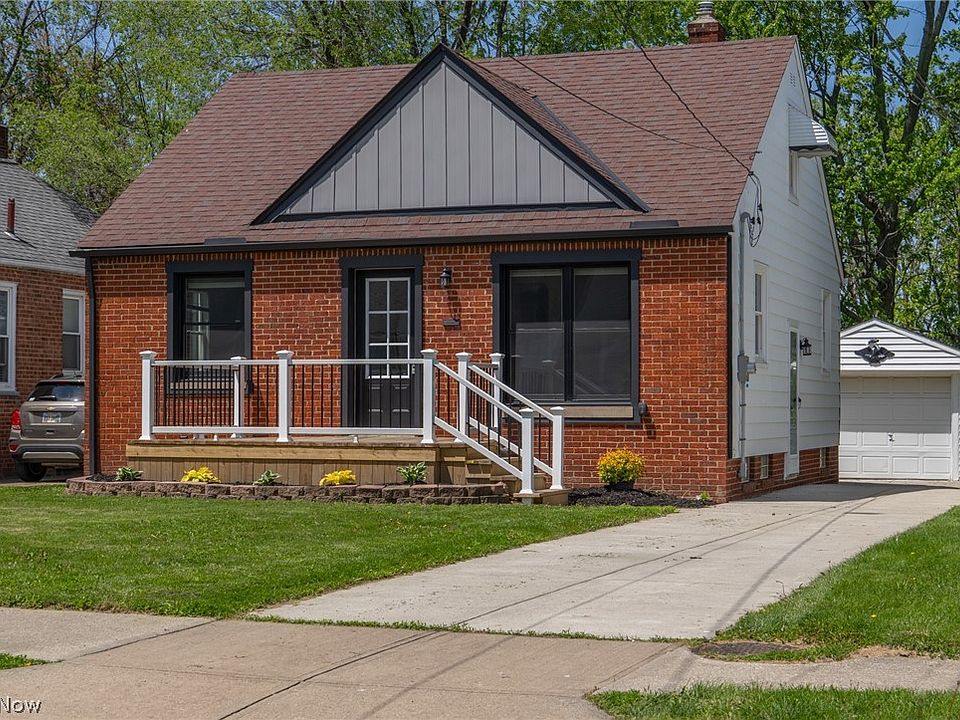 1st image of 37 Arlington Cir