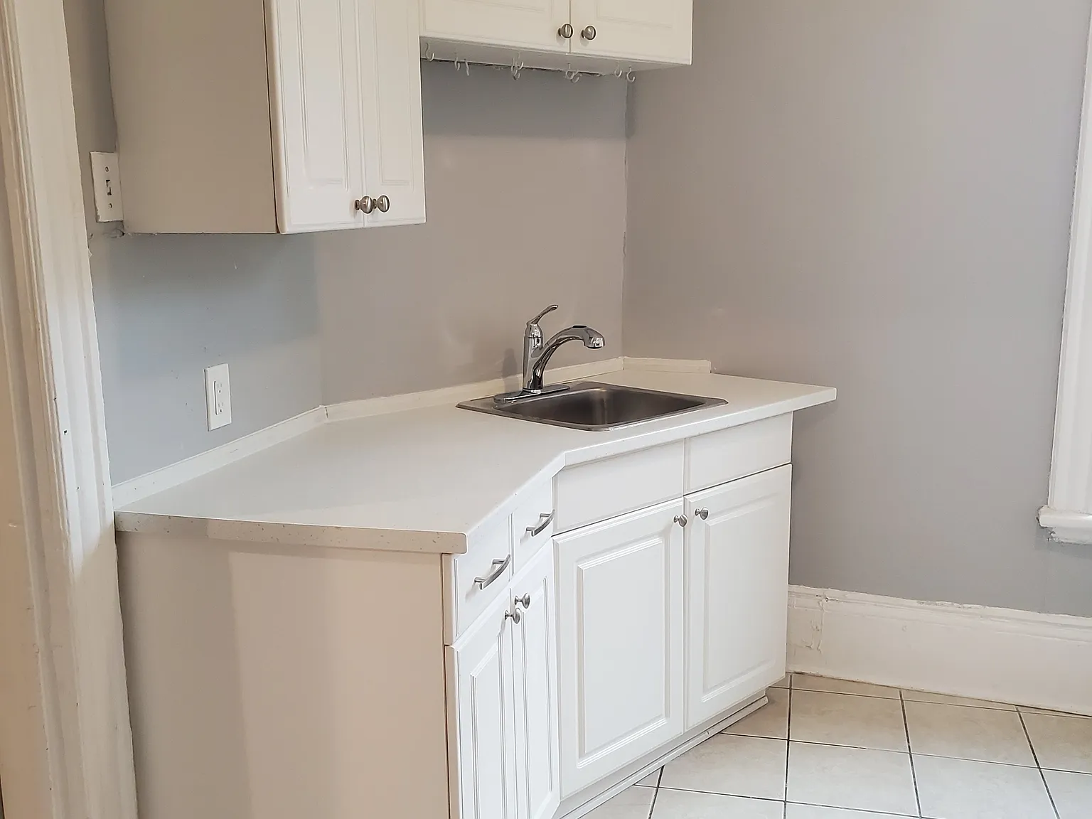 339 James Street — Photo 4
