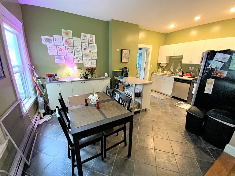 303 Elm St #2 — Photo 3