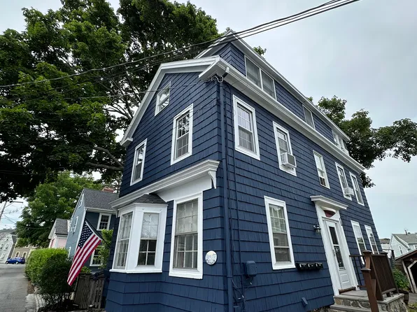 8 Selman St Floor 2, Marblehead, MA 01945