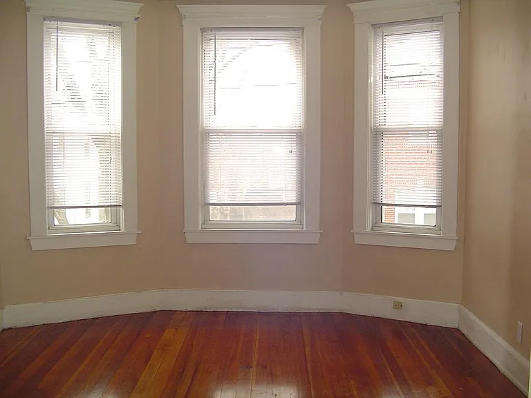 143 Shawmut St #1 — Photo 2