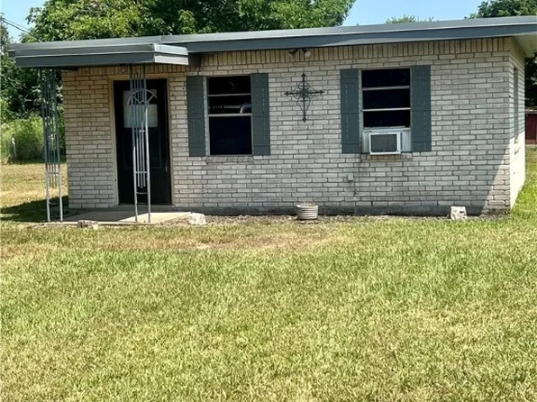 115 Andres St, Telferner, TX 77988