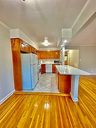 Rented by Zikos Realty Services