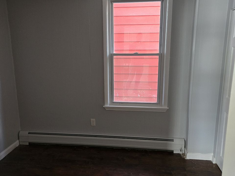 1st image of 281 N 11th St #1