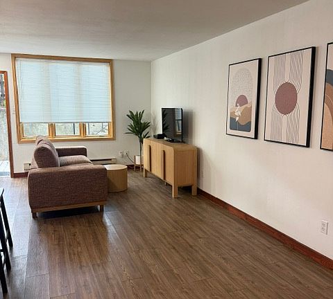 5th image of 725 E Durant Ave #24