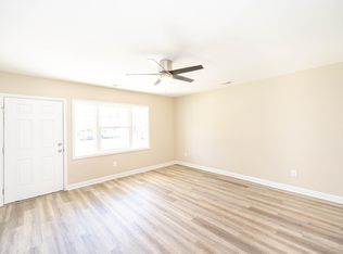 504 E Vance St, Dunn, NC 28334