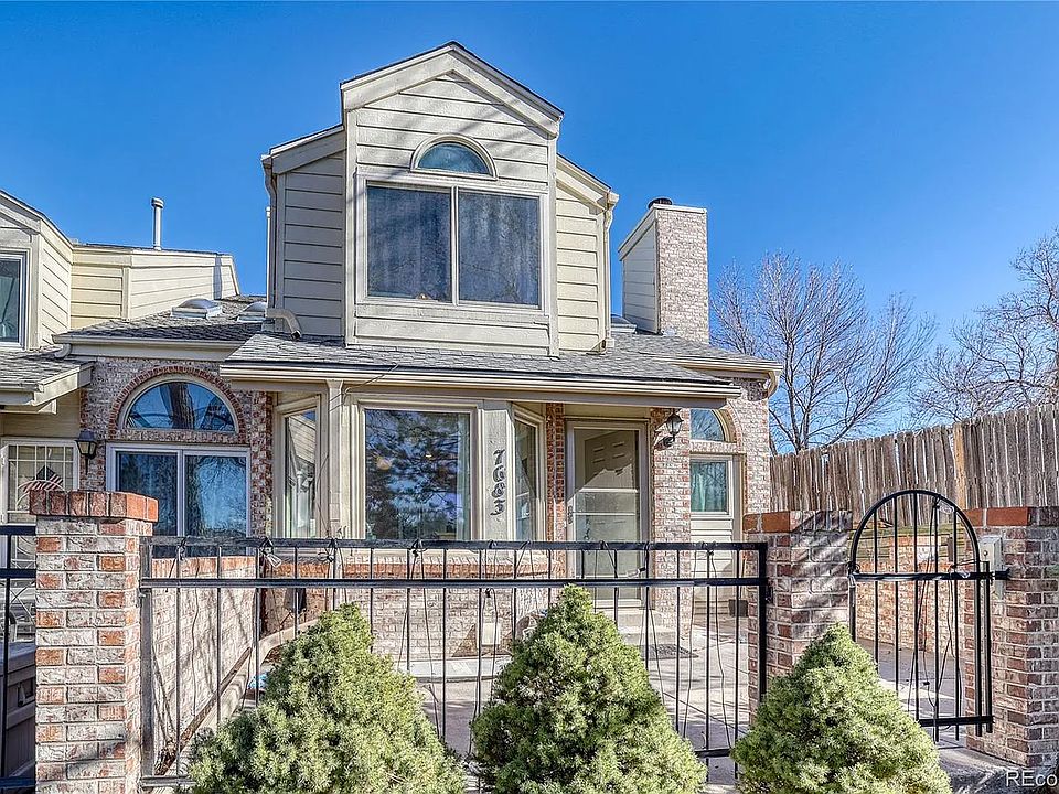 1st image of 7684 S Cove Cir